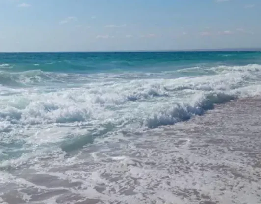 Теплое море